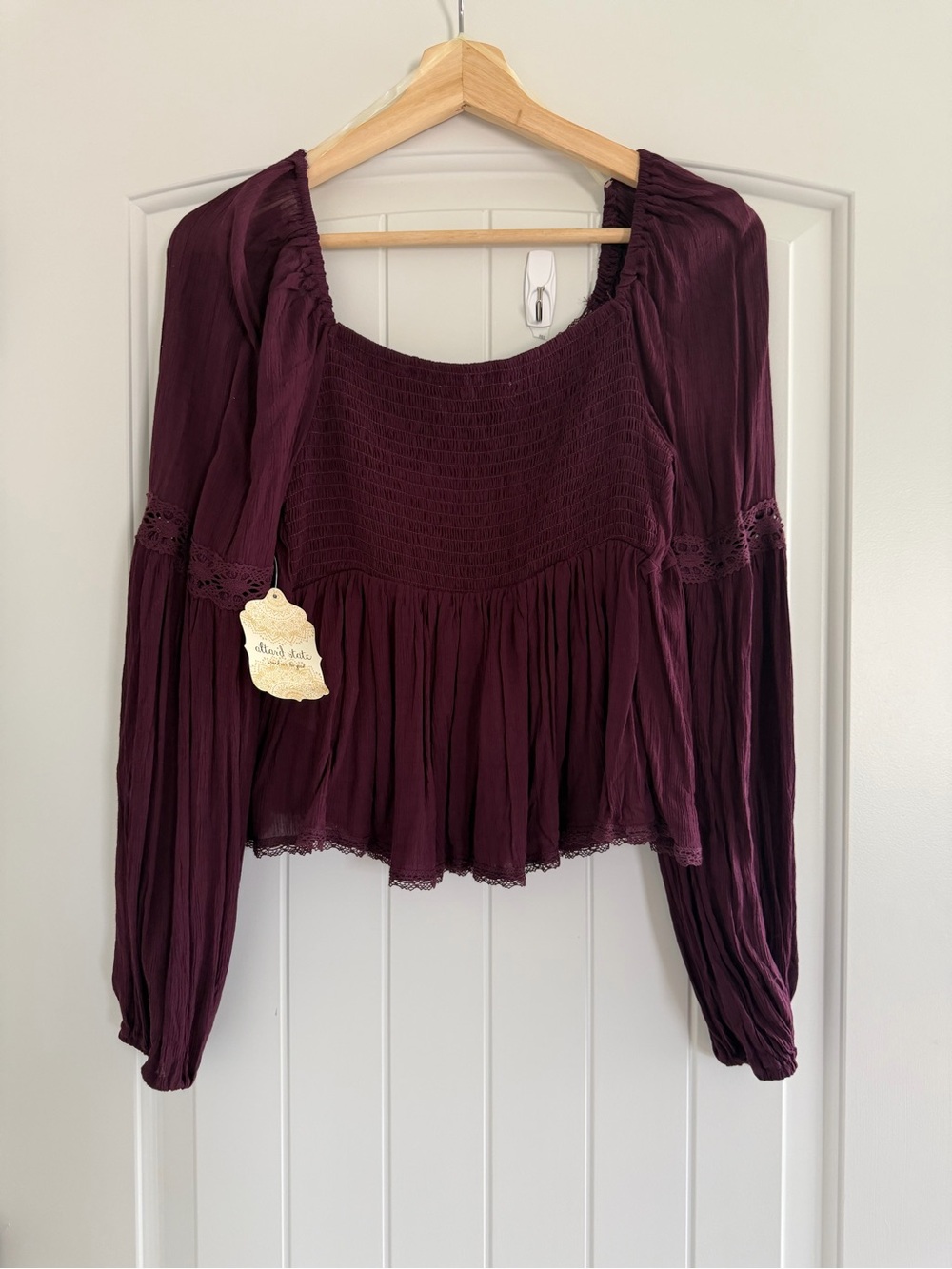 Altar'd State Plum Lace-Trim Peasant Blouse Size M Boho Chic Festival Romantic - Picture 7 of 11